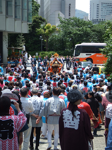 : http://fry.no.coocan.jp/blogn/pic/sannoumaturi1.PNG