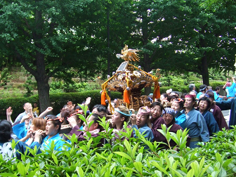 : http://fry.no.coocan.jp/blogn/pic/sannoumaturi.PNG