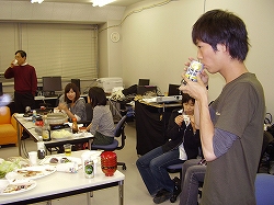 http://web.archive.org/web/20100510130001im_/http:/fry.no.coocan.jp/WordPress/wp-content/uploads/2009/11/kan35.jpg